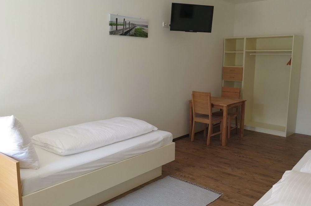 Pension Casa Topolino Βίνερ Νόιστατ Εξωτερικό φωτογραφία