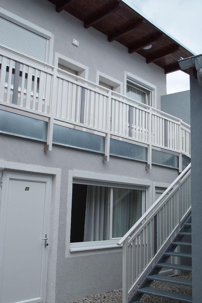 Pension Casa Topolino Βίνερ Νόιστατ Εξωτερικό φωτογραφία