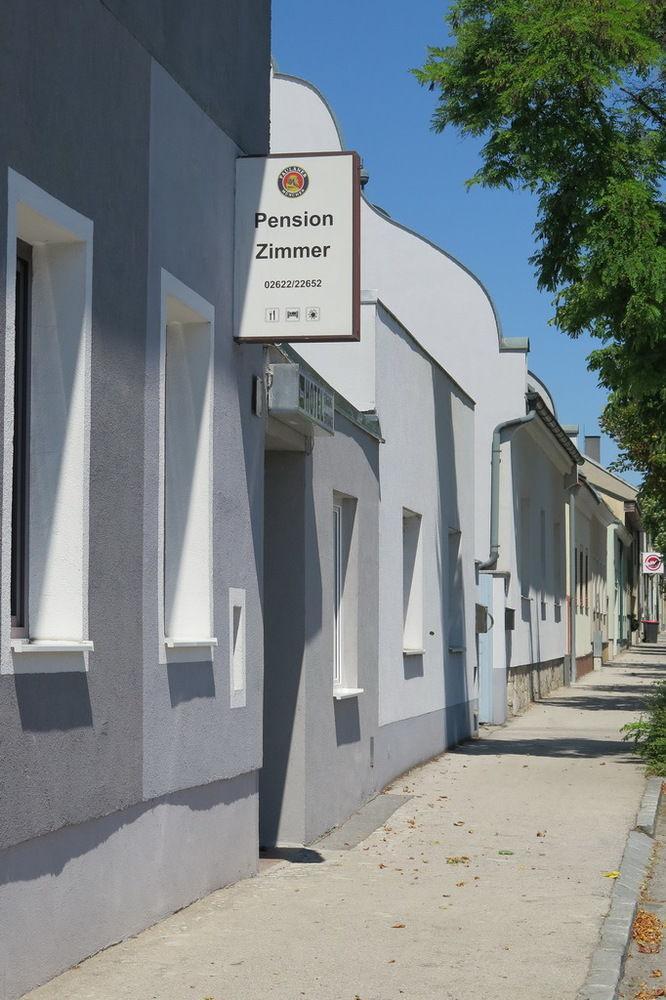 Pension Casa Topolino Βίνερ Νόιστατ Εξωτερικό φωτογραφία